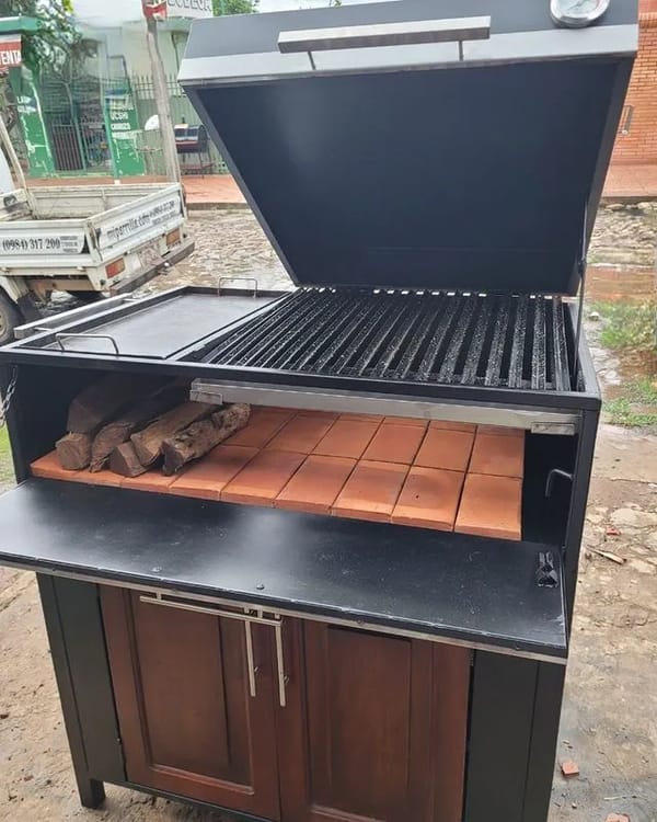 Parrilla Móvil con chimenea